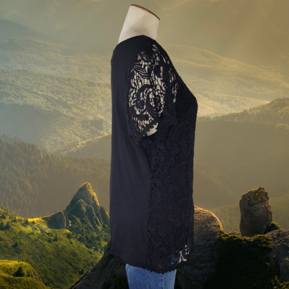 New Directions Lace Top - Picture 2 of 7